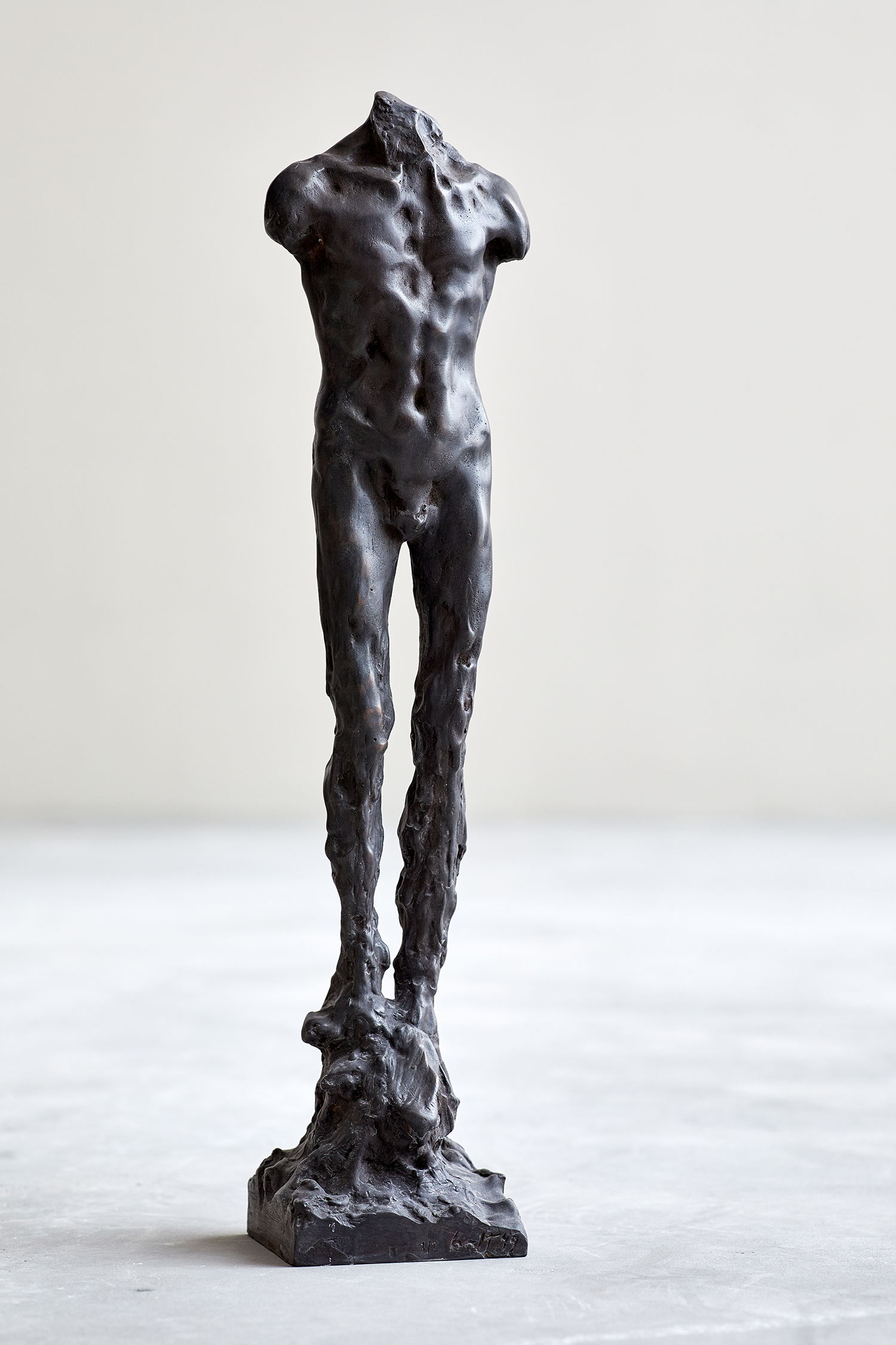 Uomo Crescente |  Bronze 4/7 | 57 x 12 x 11 cm