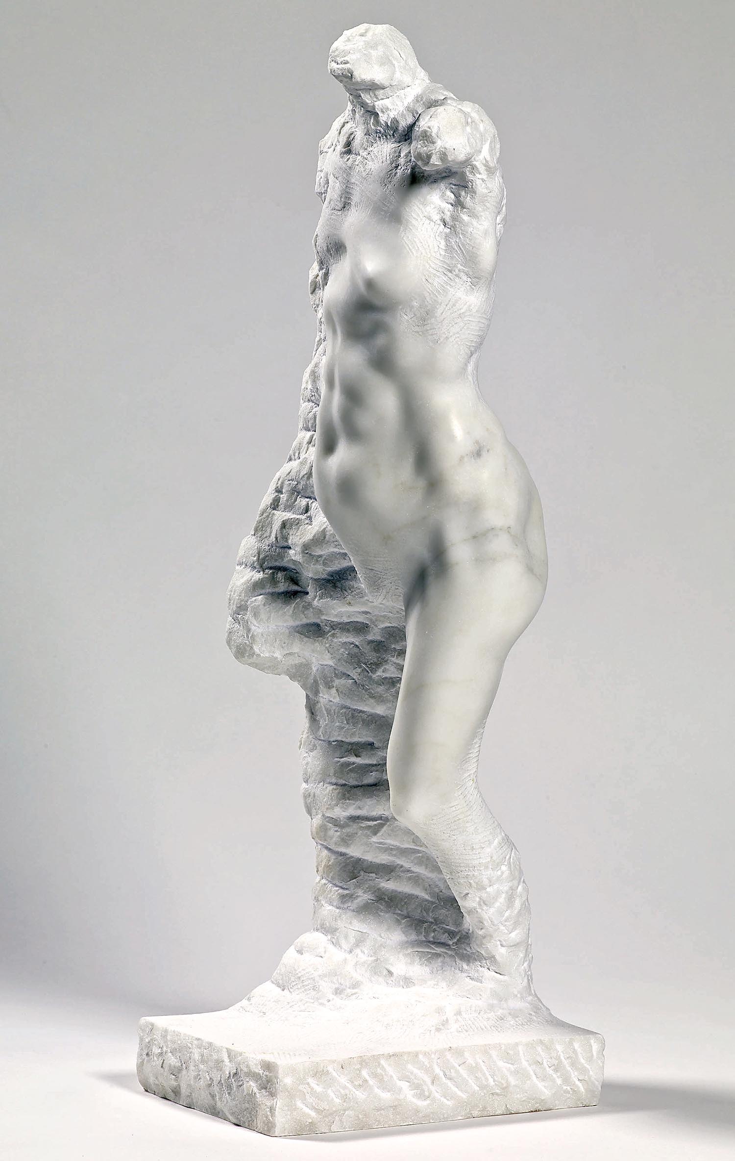 Donna crescente | Marmo statuario | 94 x 35 x 34 cm